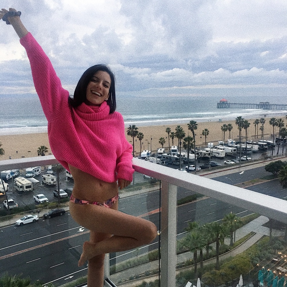 ZARA HOT PINK TURTLENECK